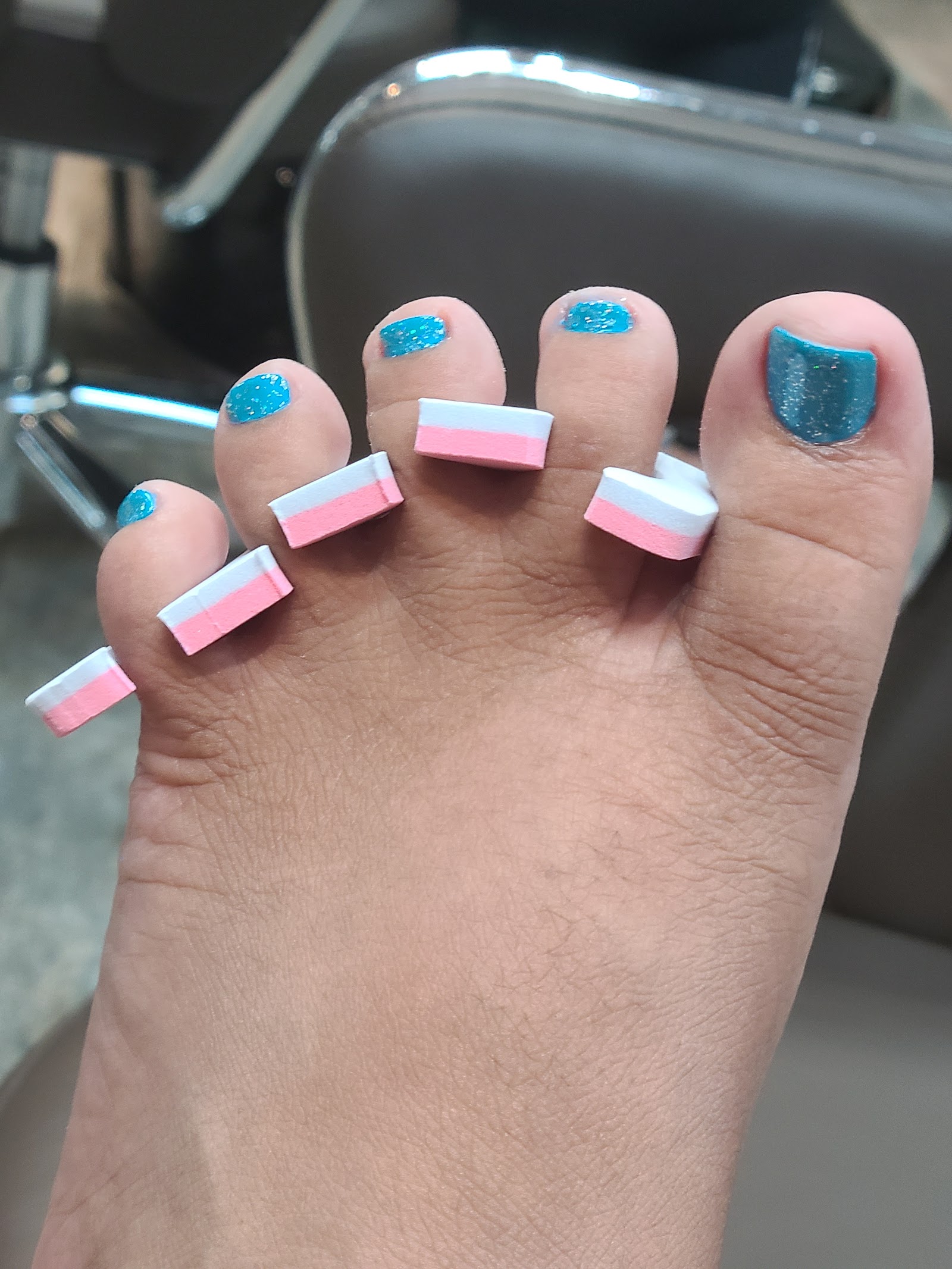 Polished Nail Lounge nail photo 1