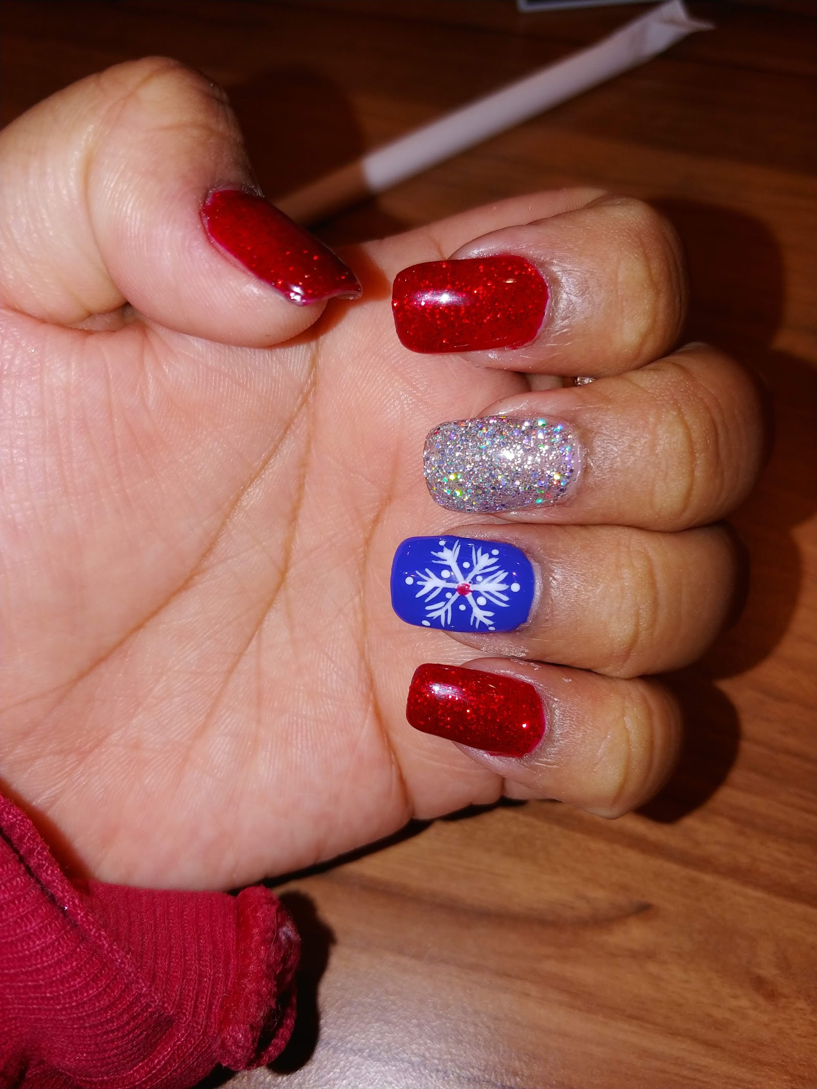 Polished Nail Lounge nail photo 6