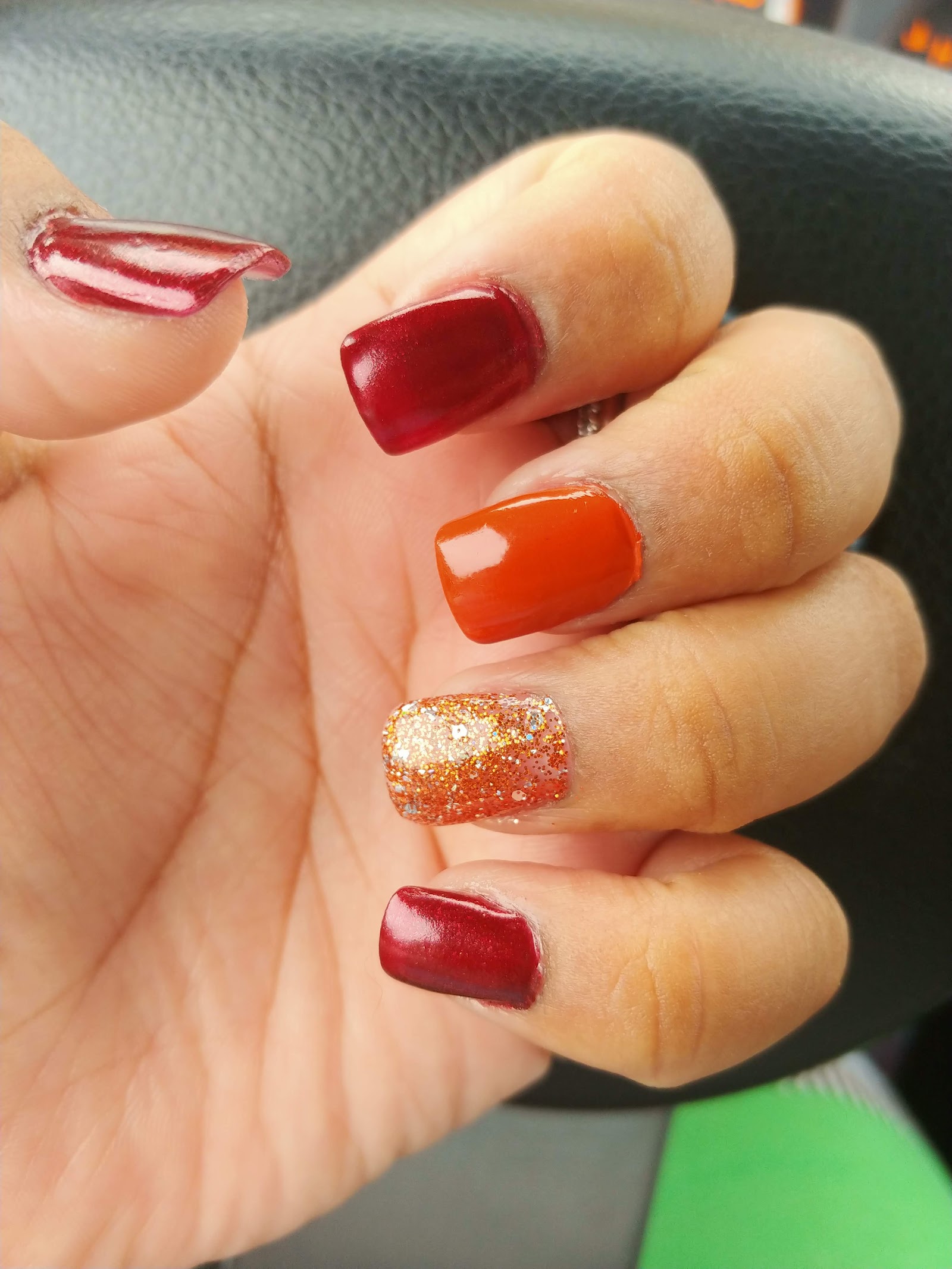 Polished Nail Lounge nail photo 8